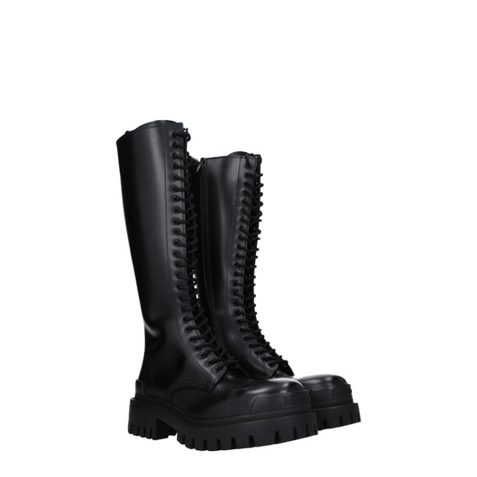 Balenciaga Women's Boots in Leather Black