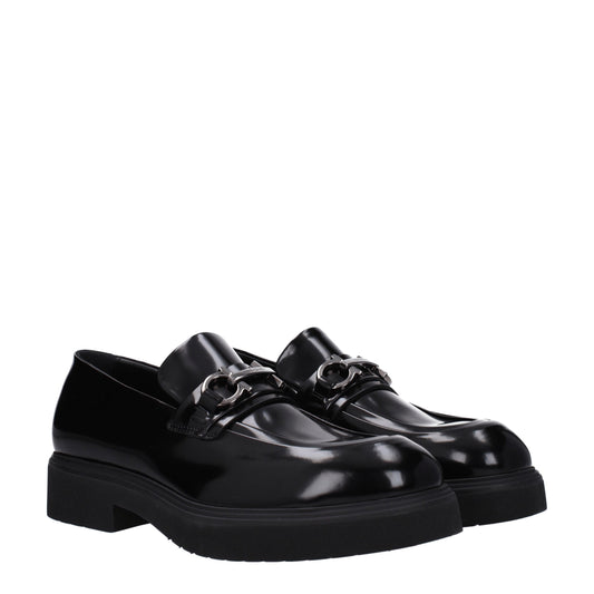 Salvatore Ferragamo Men's Loafers in Leather Black