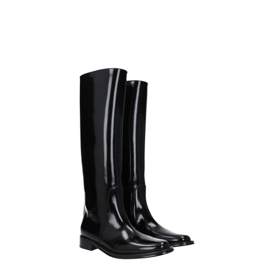 Saint Laurent Women's Boots in Leather Black