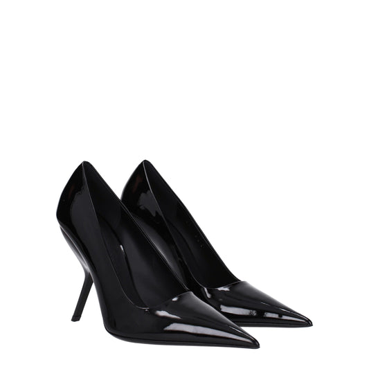 Salvatore Ferragamo Women's Pumps in Patent Leather Black