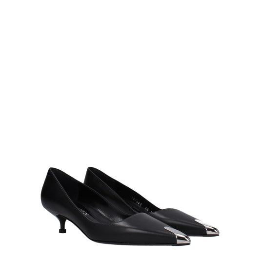 Alexander McQueen Women's Pumps in Leather Black