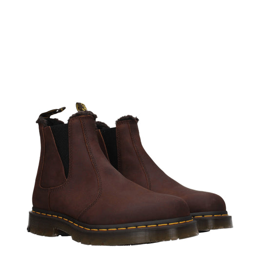 Dr. Martens Women's Boots in Suede Brown/Chocolate