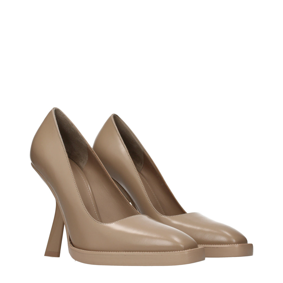 Salvatore Ferragamo Women's Pumps Leather