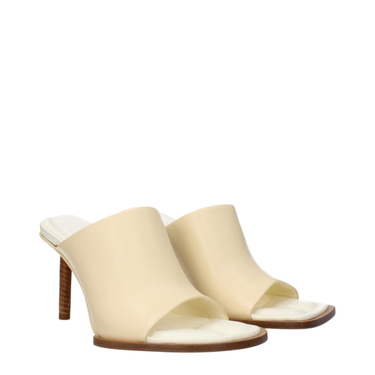 Jacquemus Women's Sandals in Leather Beige