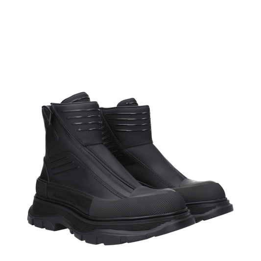 Alexander McQueen Men's Boots in Rubberized Leather Black