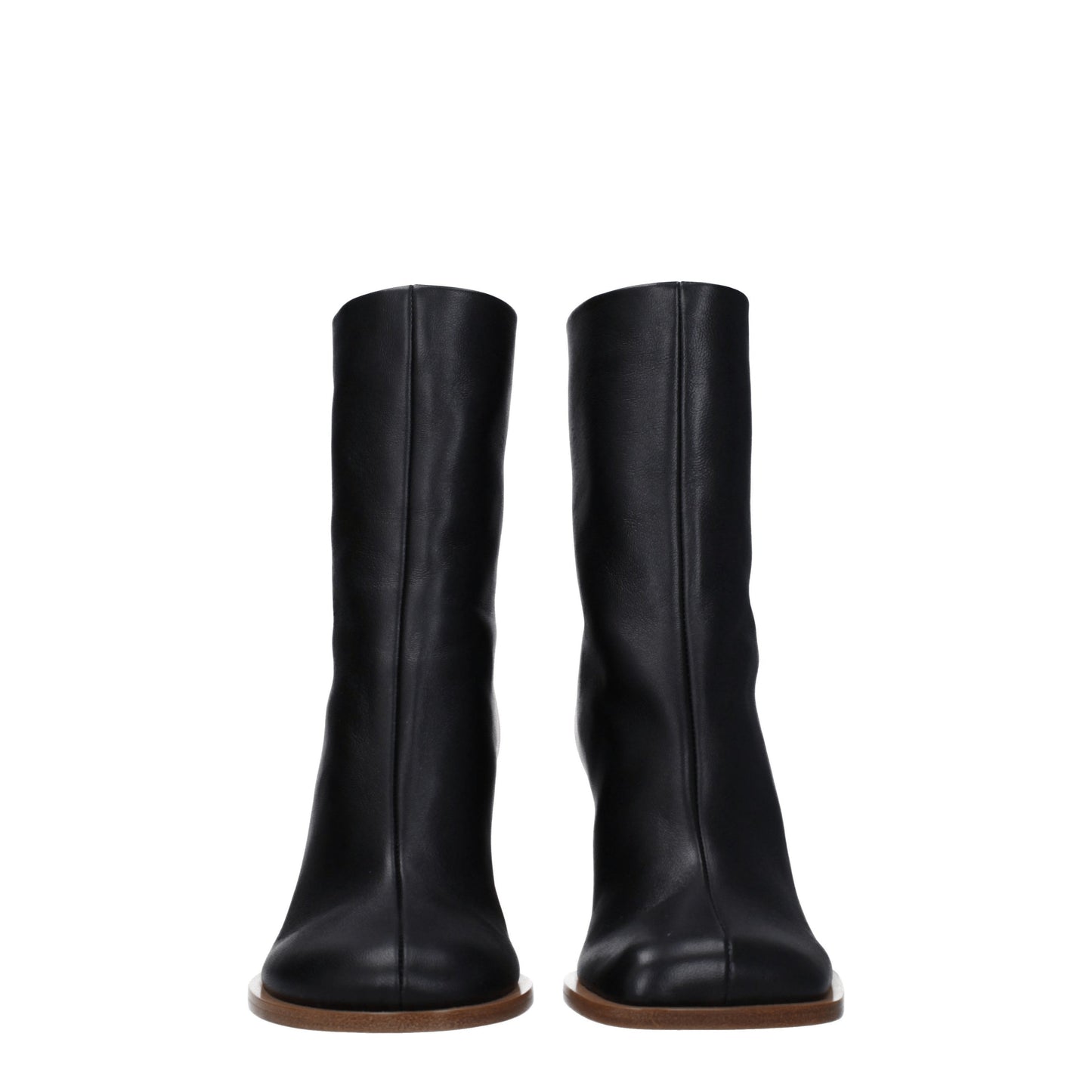 Jacquemus Women's Boots in Leather Black