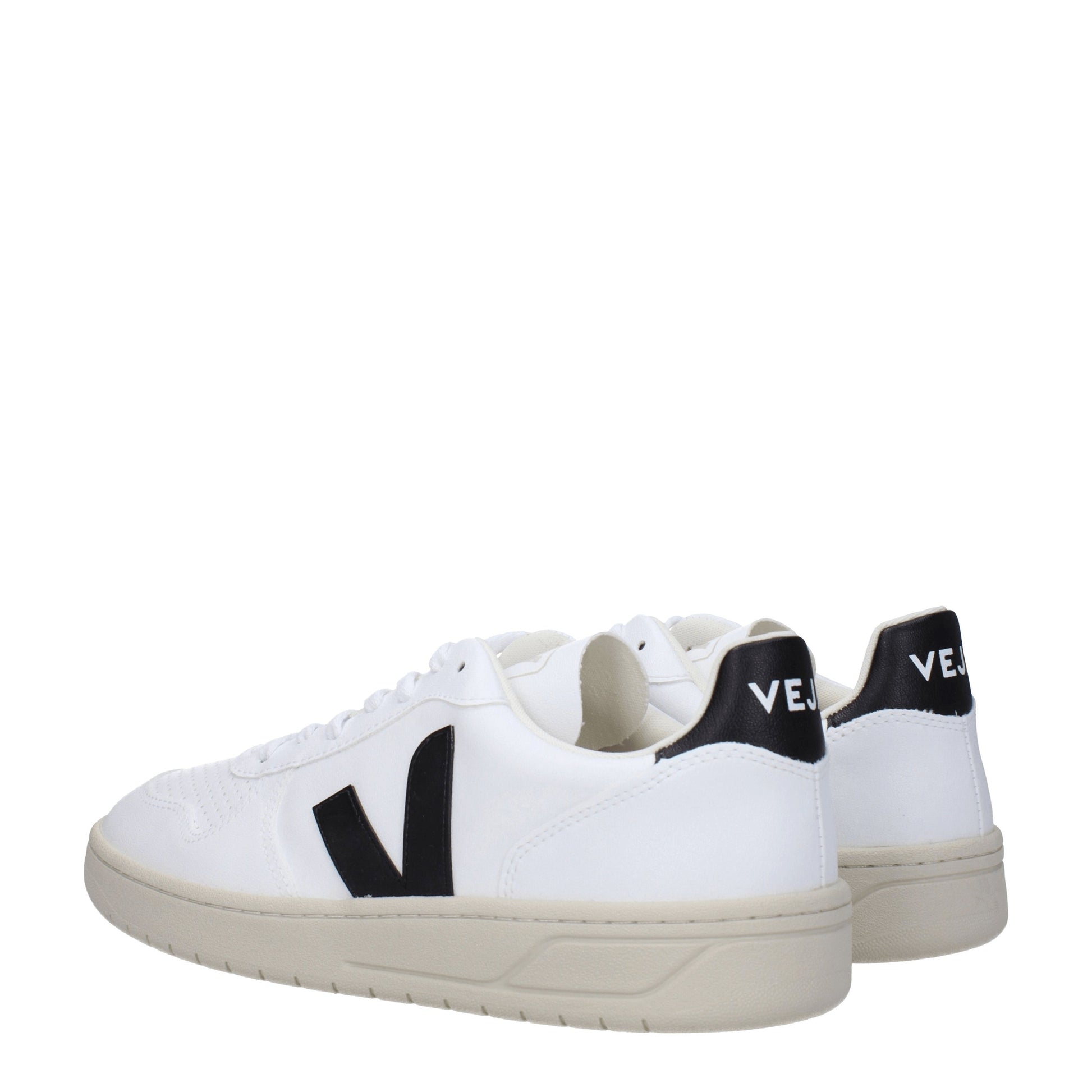 Veja Men's Sneakers Eco Leather