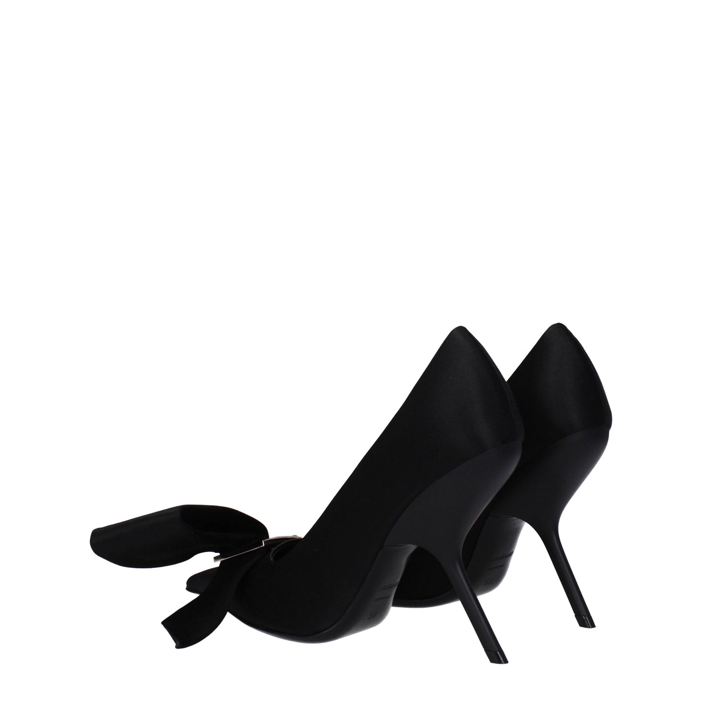 Salvatore Ferragamo Women's Pumps in Satin Black