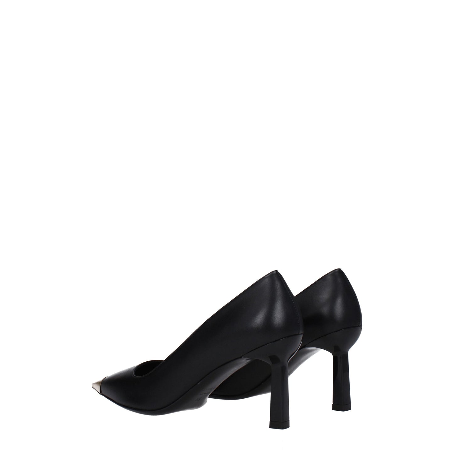 Salvatore Ferragamo Women's Pumps in Leather Black